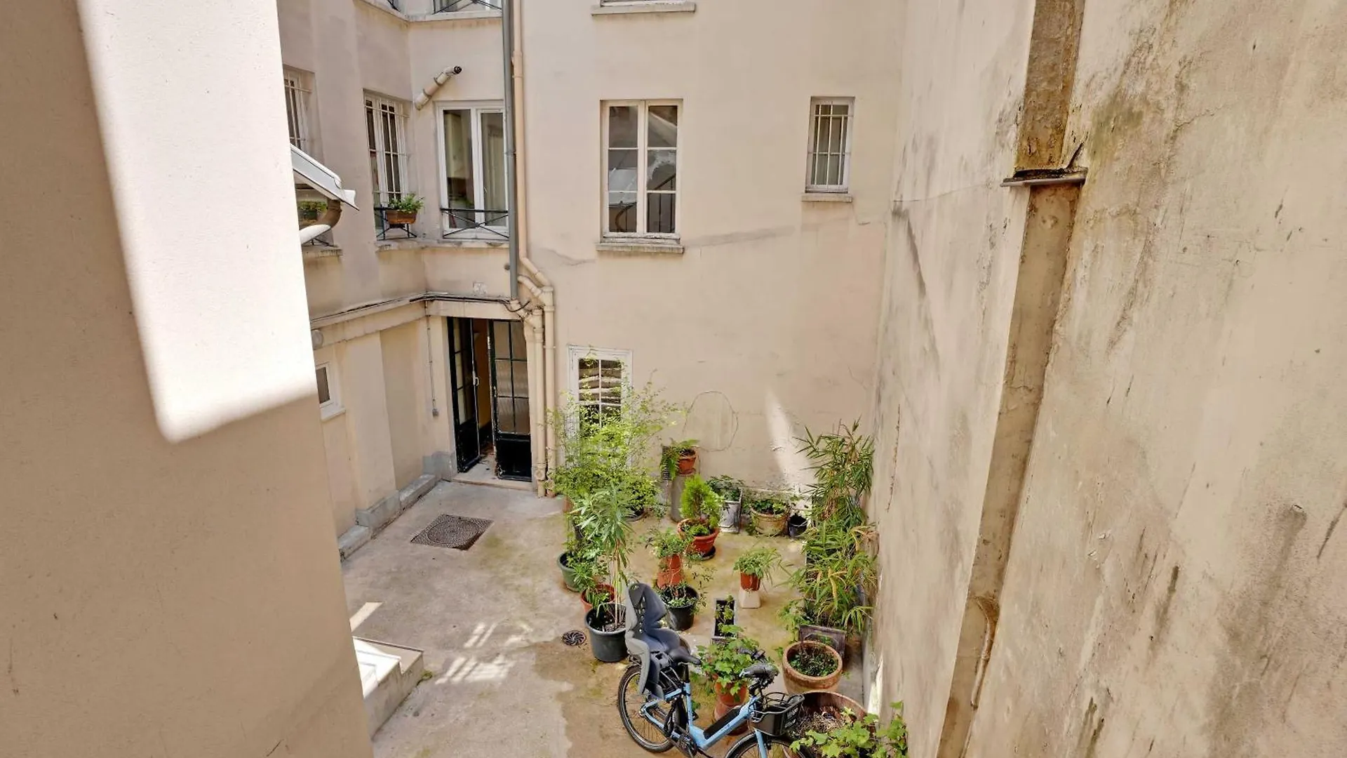Charming Studio - 2P- Montorgueil Apartment Paris France